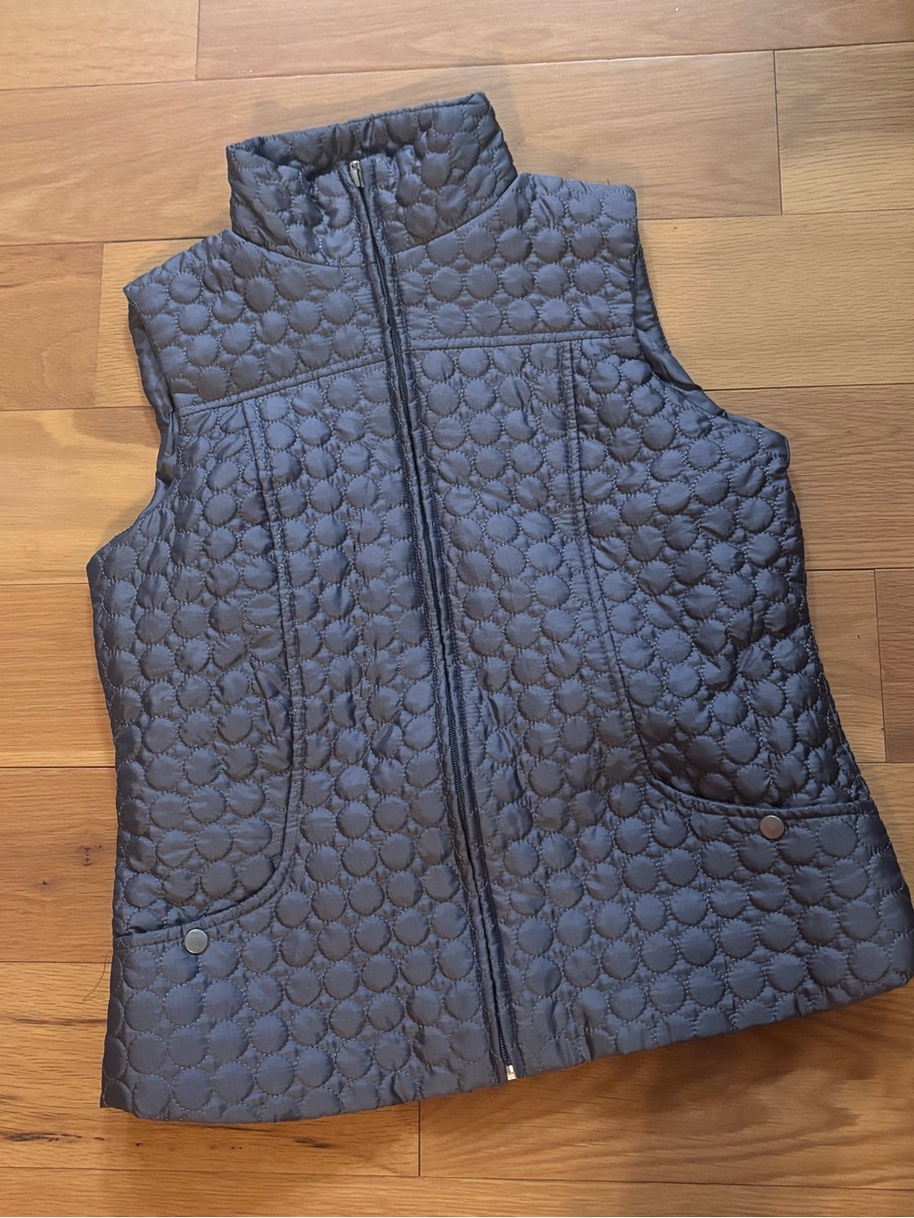 Great Northwest Clothing Company Quilted Vest in Dark Gray
